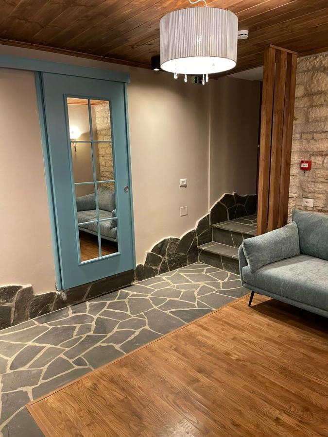 Gjirokastër Palorto Traditional Hotel מראה חיצוני תמונה