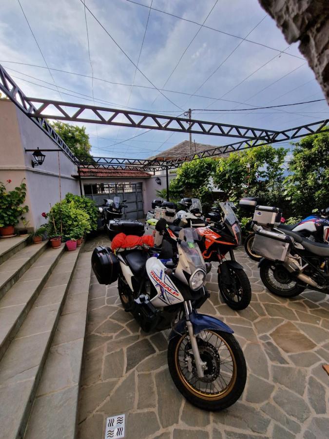Gjirokastër Palorto Traditional Hotel מראה חיצוני תמונה